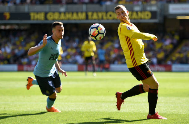 许多餐馆不 许多餐馆不